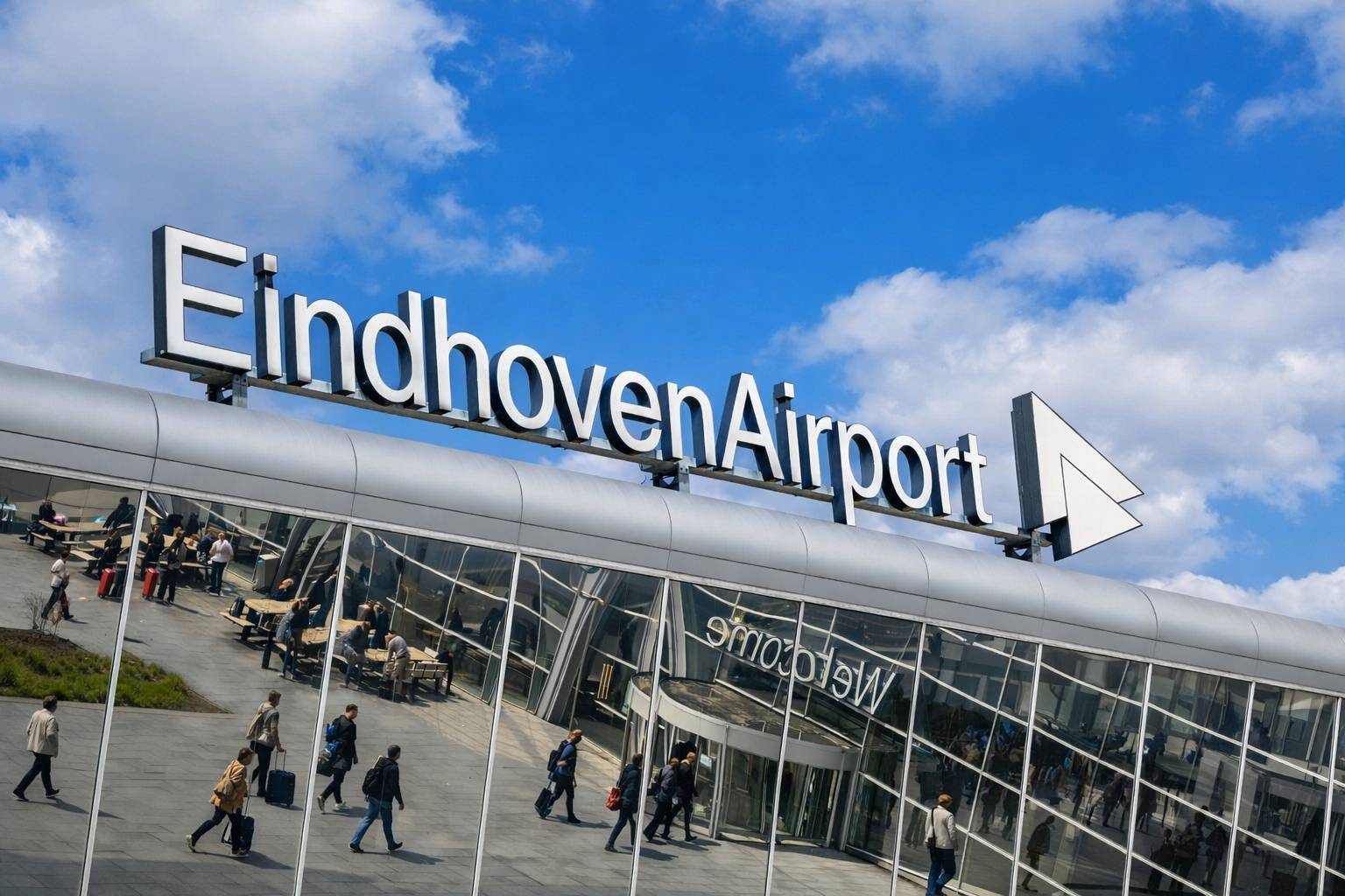 Foto: Luchthaven Eindhoven Overleg strijkt neer in Bladel