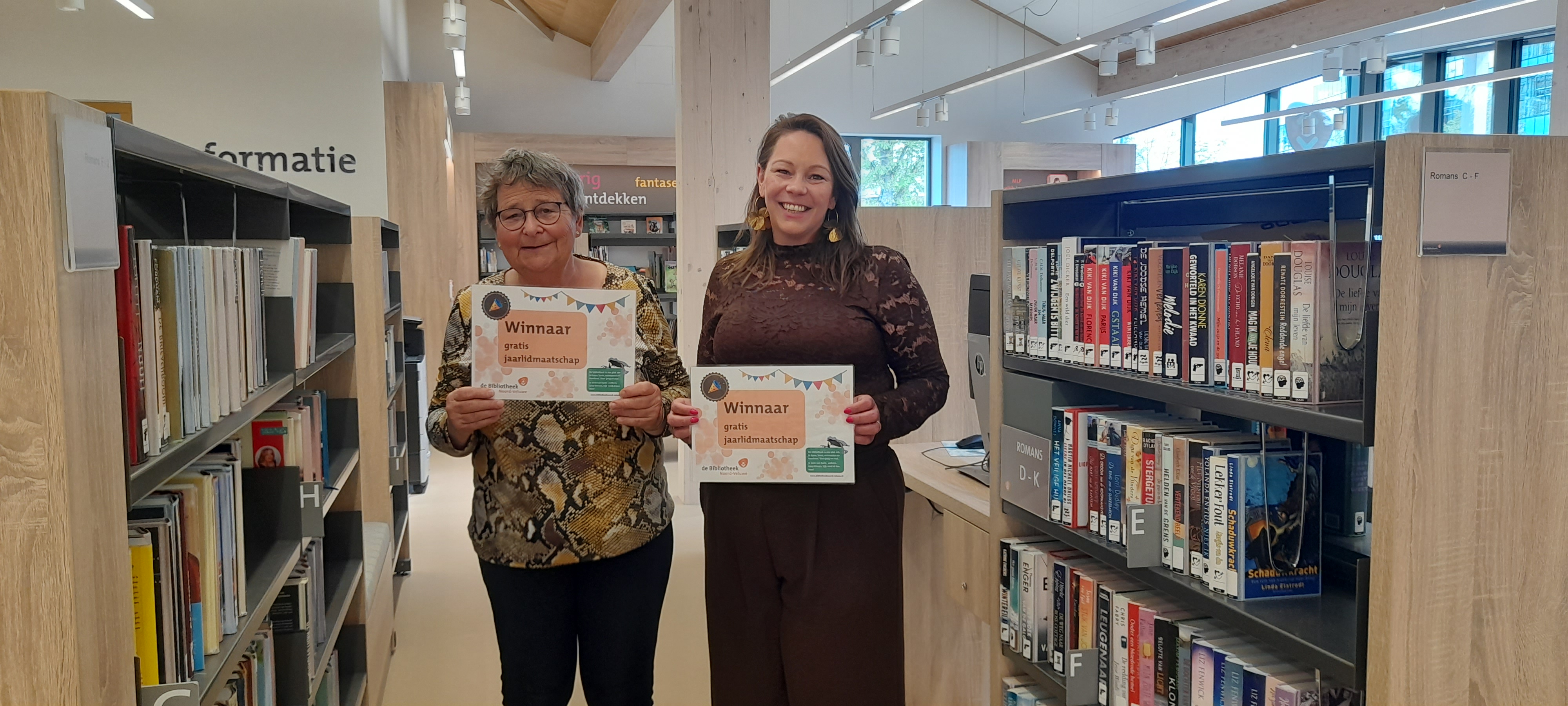 Foto: Winnaars ‘raad-de-bladzijden’-actie bekend in Bibliotheek Wapenveld