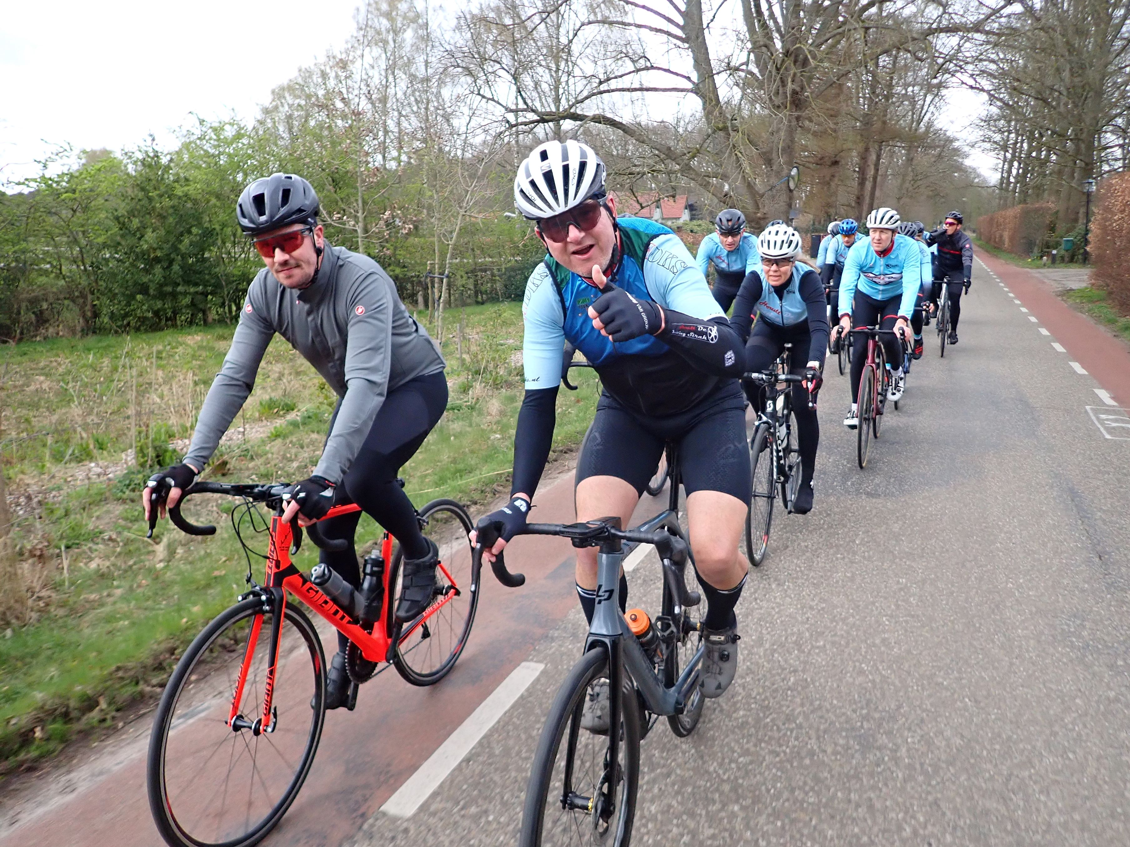 Foto: Fiets mee met de introductierit van Houdt de Ketting Strak!