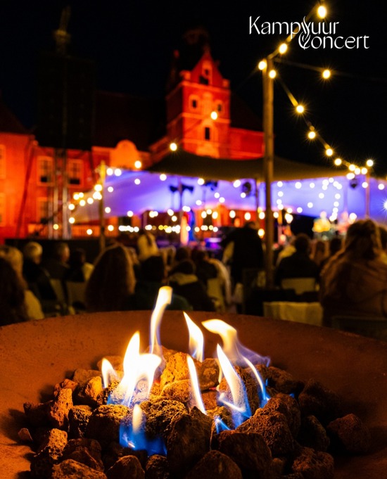 Foto: Magische kampvuurconcerten bij kasteel Cannenburch