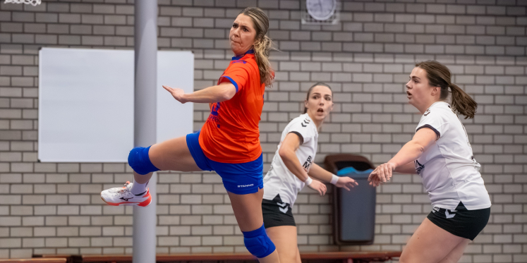 Foto: CVO Handbal bereikt halve finale bekertoernooi na winst op ABS