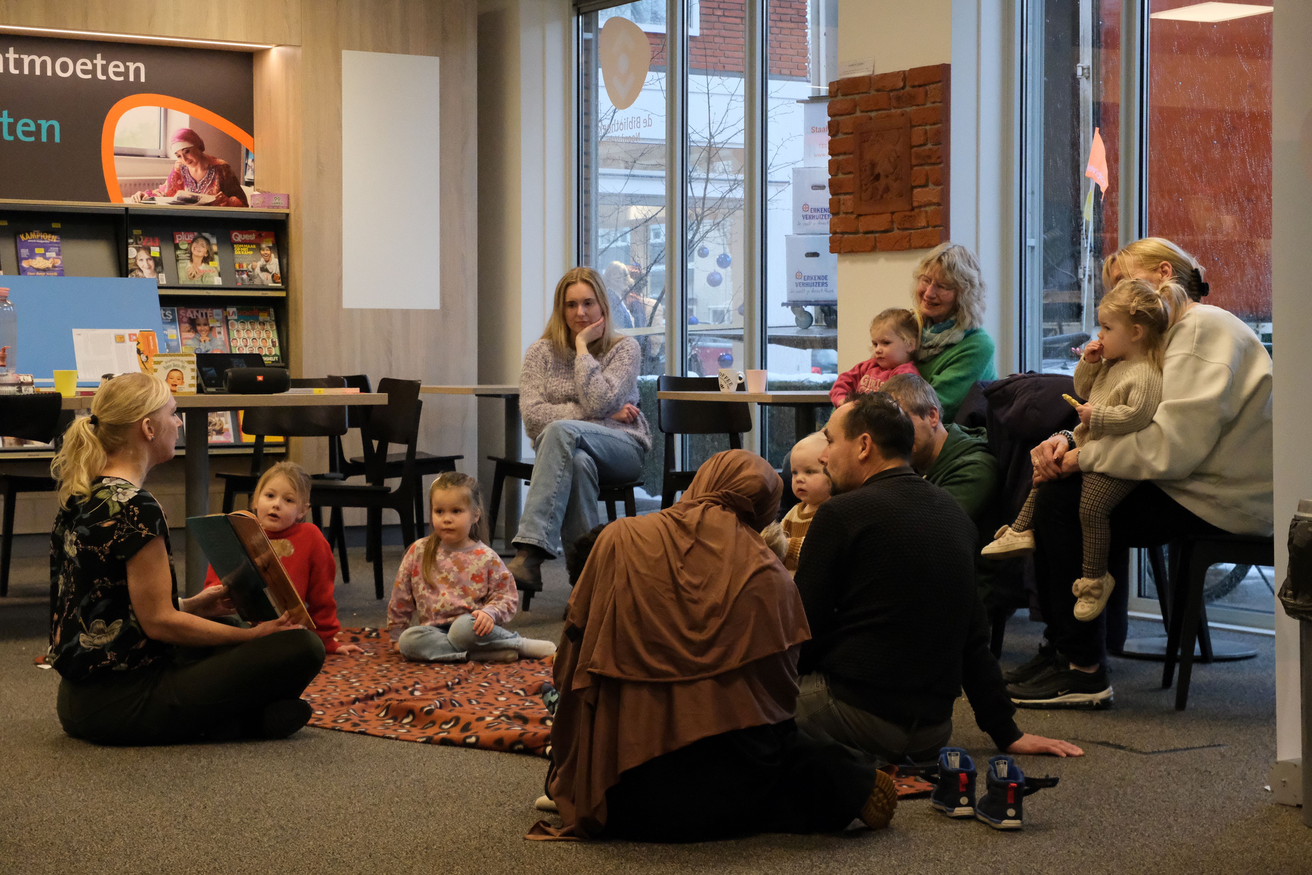 Foto: Boeken en Babbels: samen genieten van boeken, taal en plezier