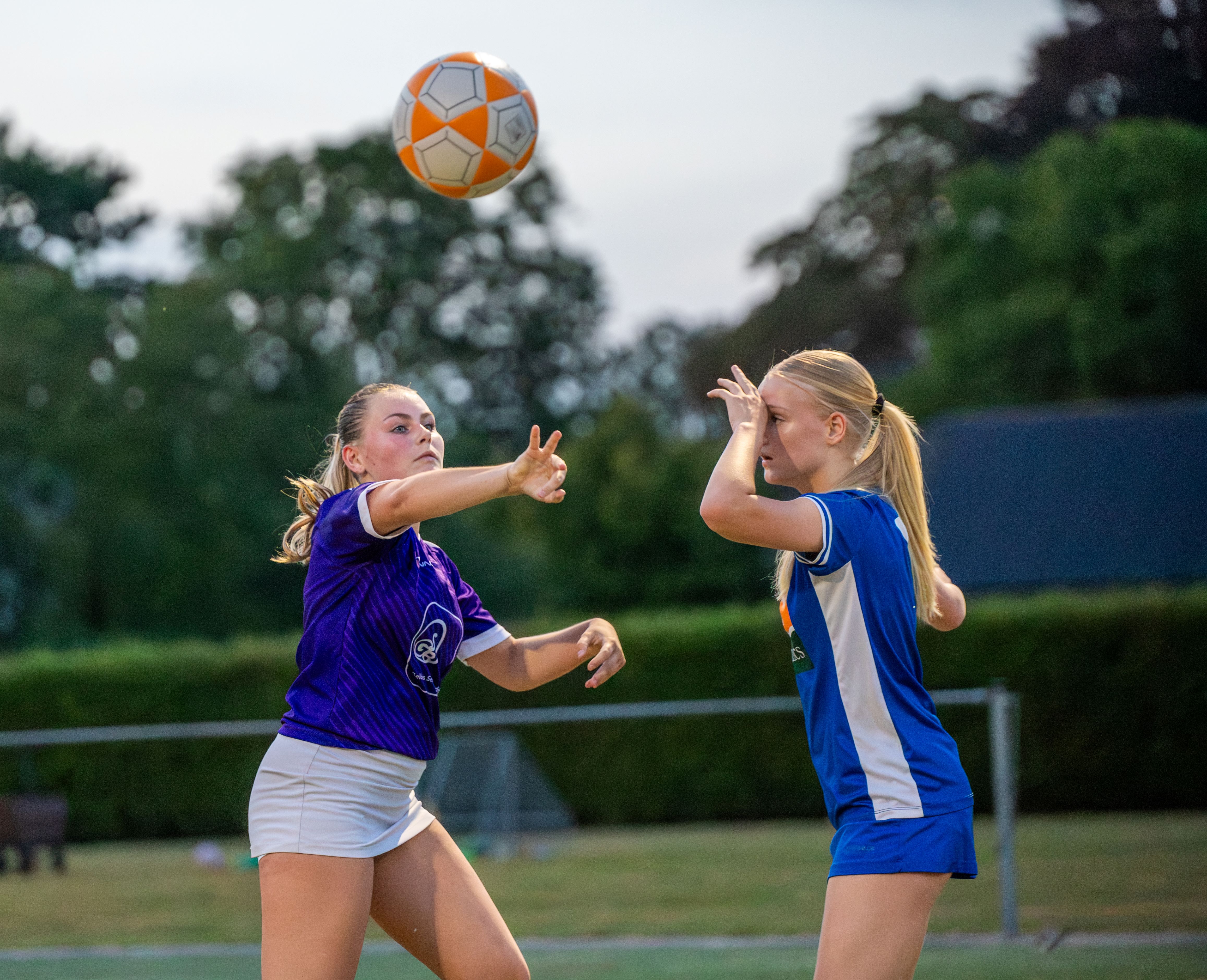 Foto: Regio ’72 houdt titelstrijd levend met overtuigende overwinning op SEV