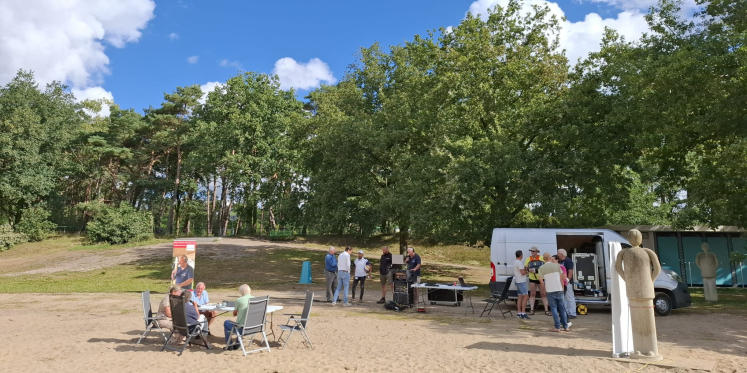 Foto: “Brunch” trotseert hitte vanaf het Heerderstrand