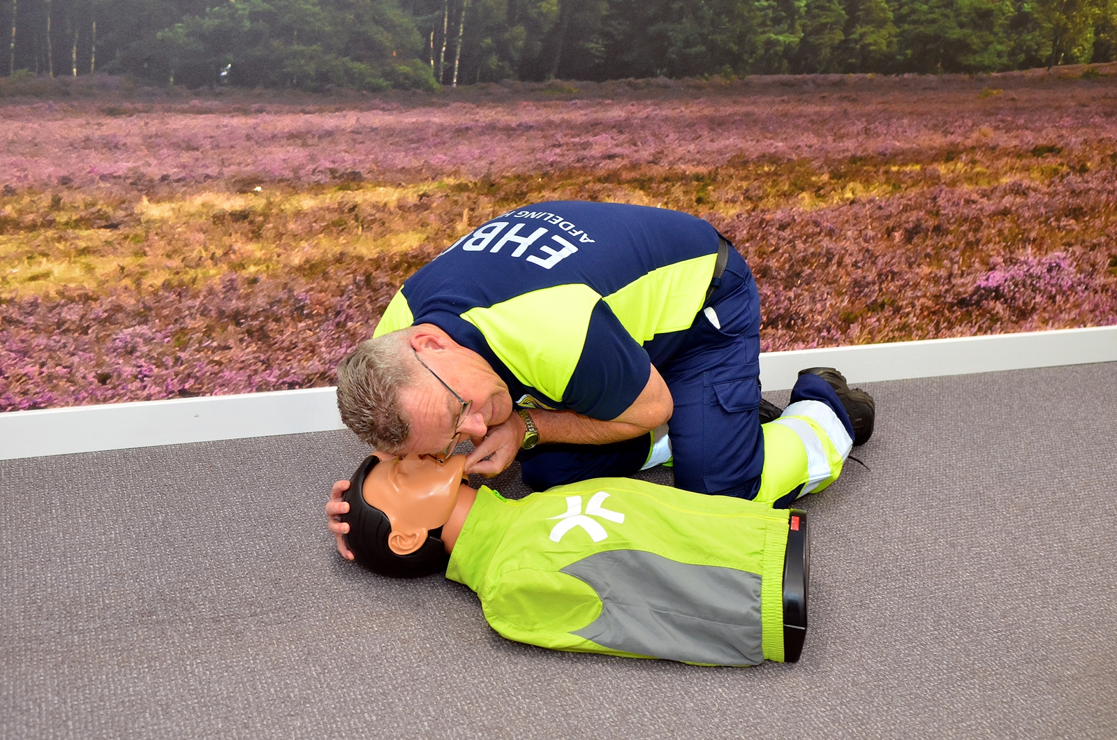 Foto: In Heerde draait één dag om levens redden: gratis reanimatiemarathon voor iedereen