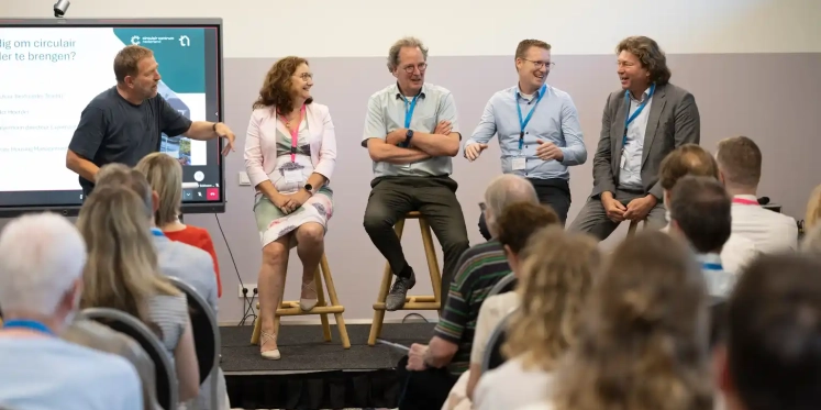 Foto: Geslaagd congres over circulariteit in de sociale woningbouw bij Triada
