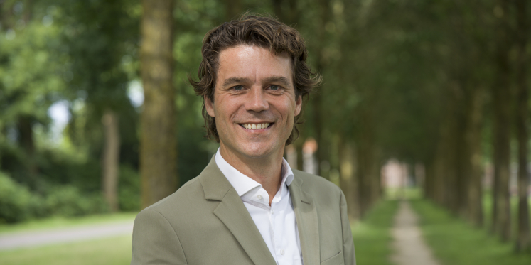 Foto: Rende Oudhof benoemd tot directeur-bestuurder van Bibliotheek Noord-Veluwe
