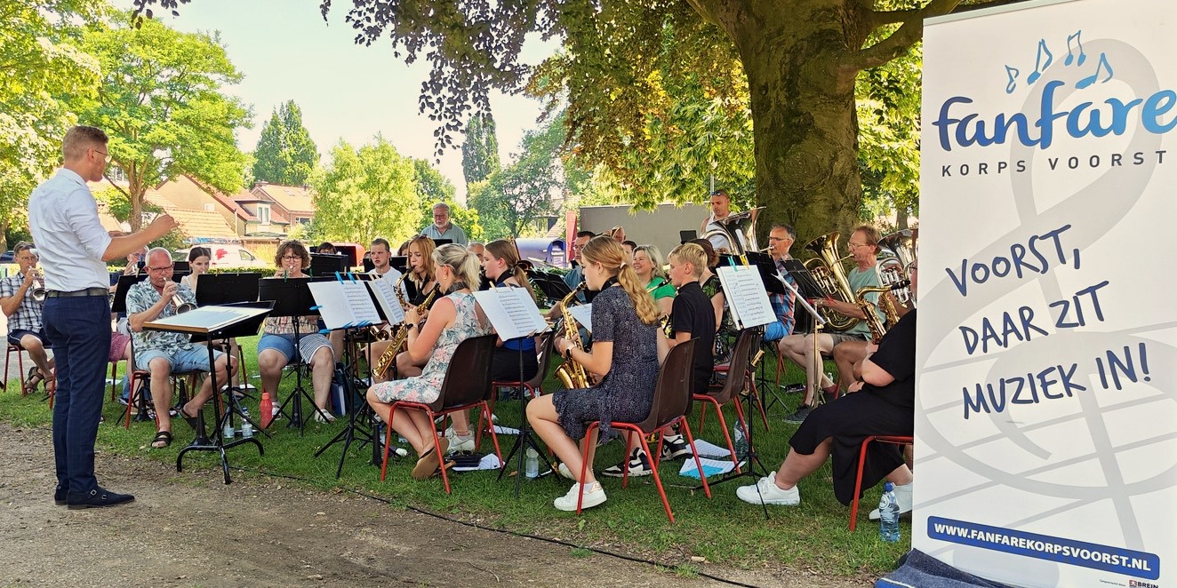 Foto: Parkconcert met Fanfare Voorst en De Trossen Los