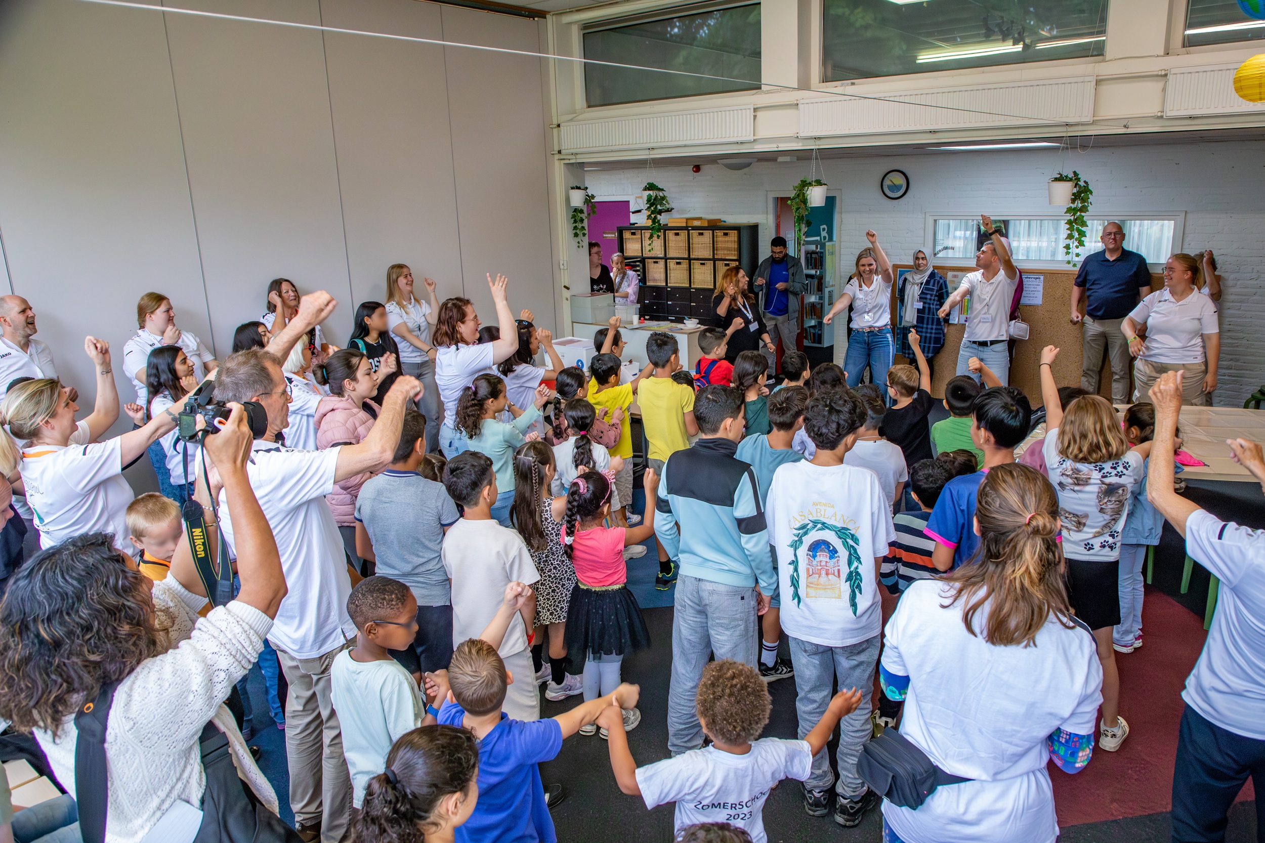 Foto: Zomerschool Epe-Heerde 2026 van start: twee weken vol taal, plezier en avontuur