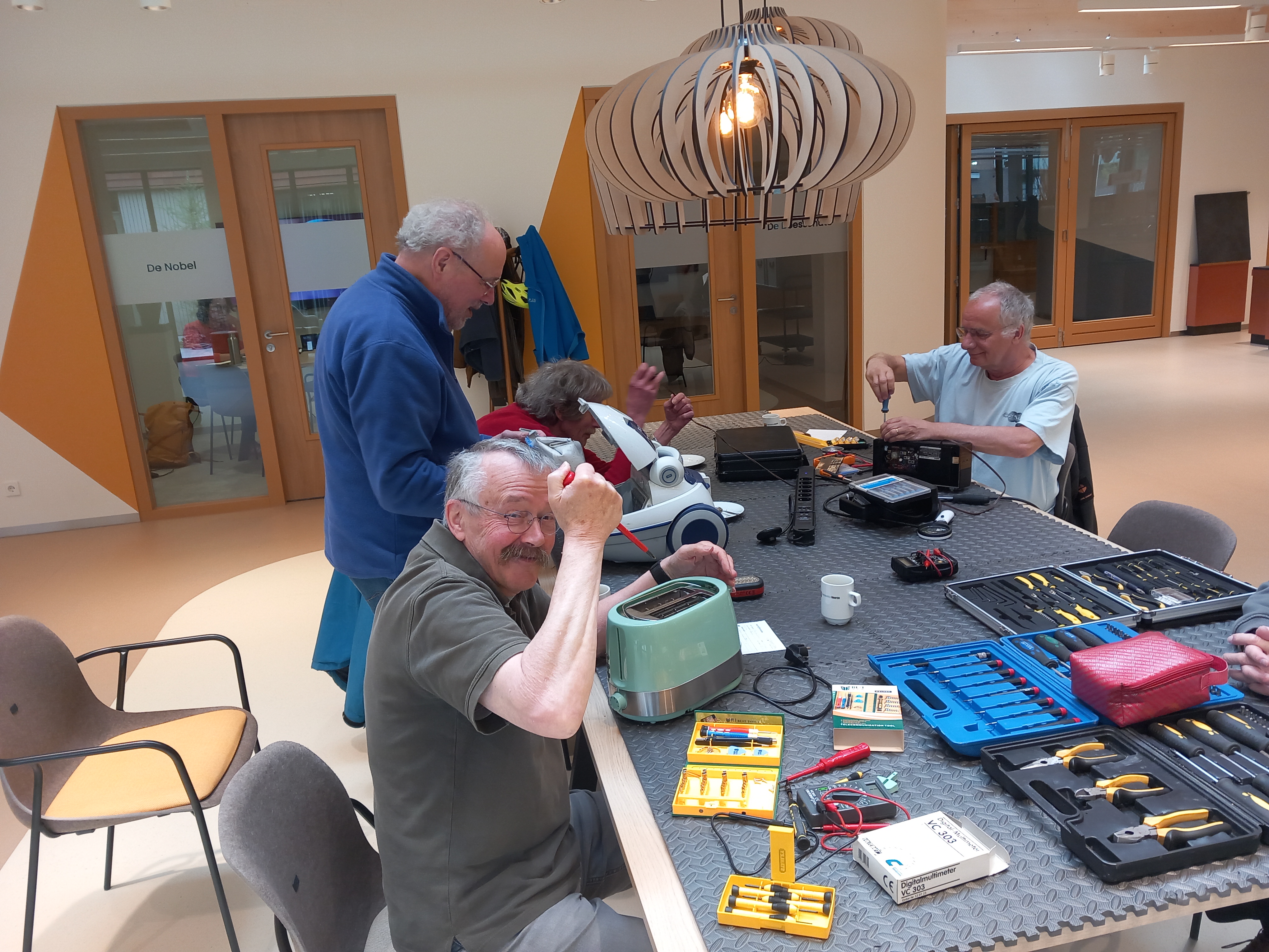 Foto: Repair Café Wapenveld terug van vakantie!
