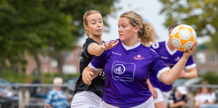 Foto: Regio ’72 S1 knokt zich naar overwinning in Joure