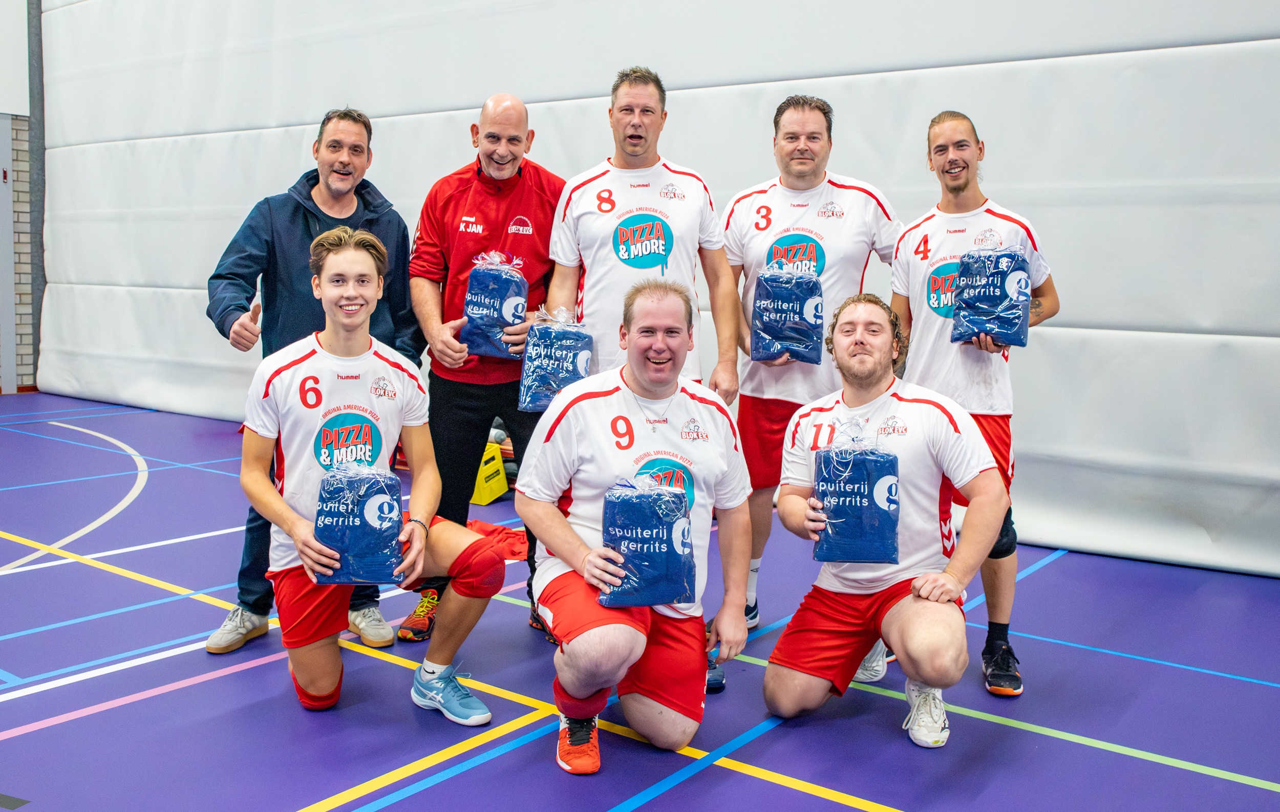Foto: Blok EVC HS1 doet waardevolle ervaring op in bekerwedstrijd tegen A.B.S.