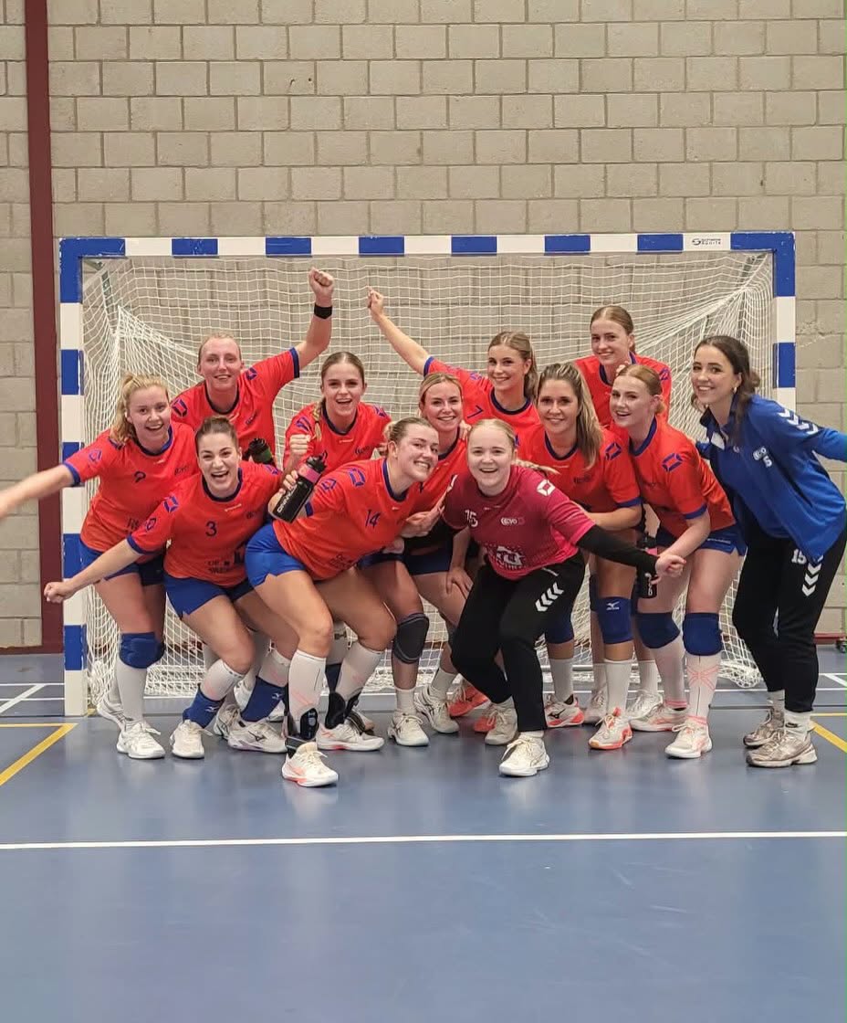 Foto: CVO Dames 1 bekert door na eerste officiële wedstrijd in de hoofdklasse
