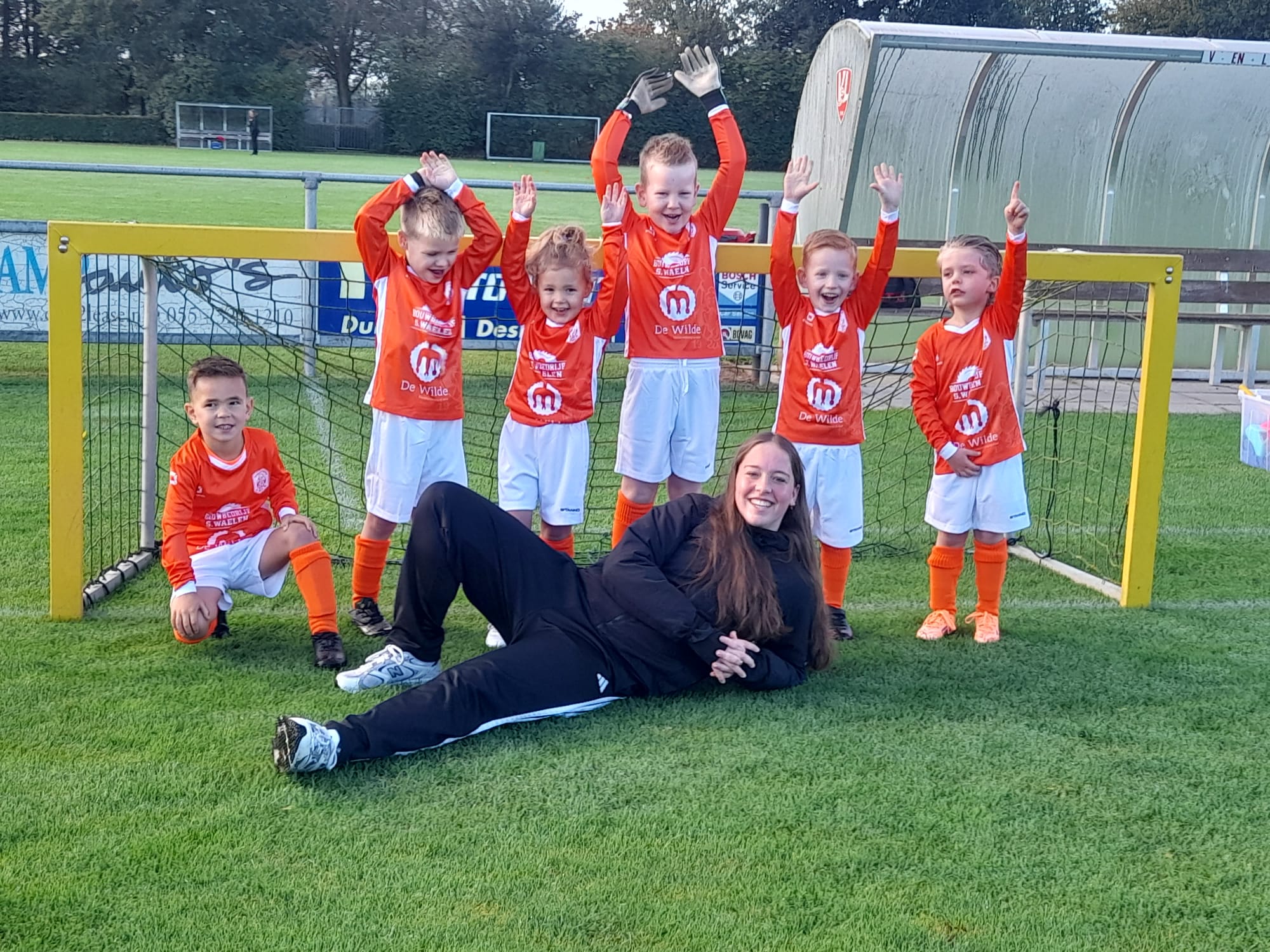 Foto: Historische morgen voor v.v. Emst Jong Oranje