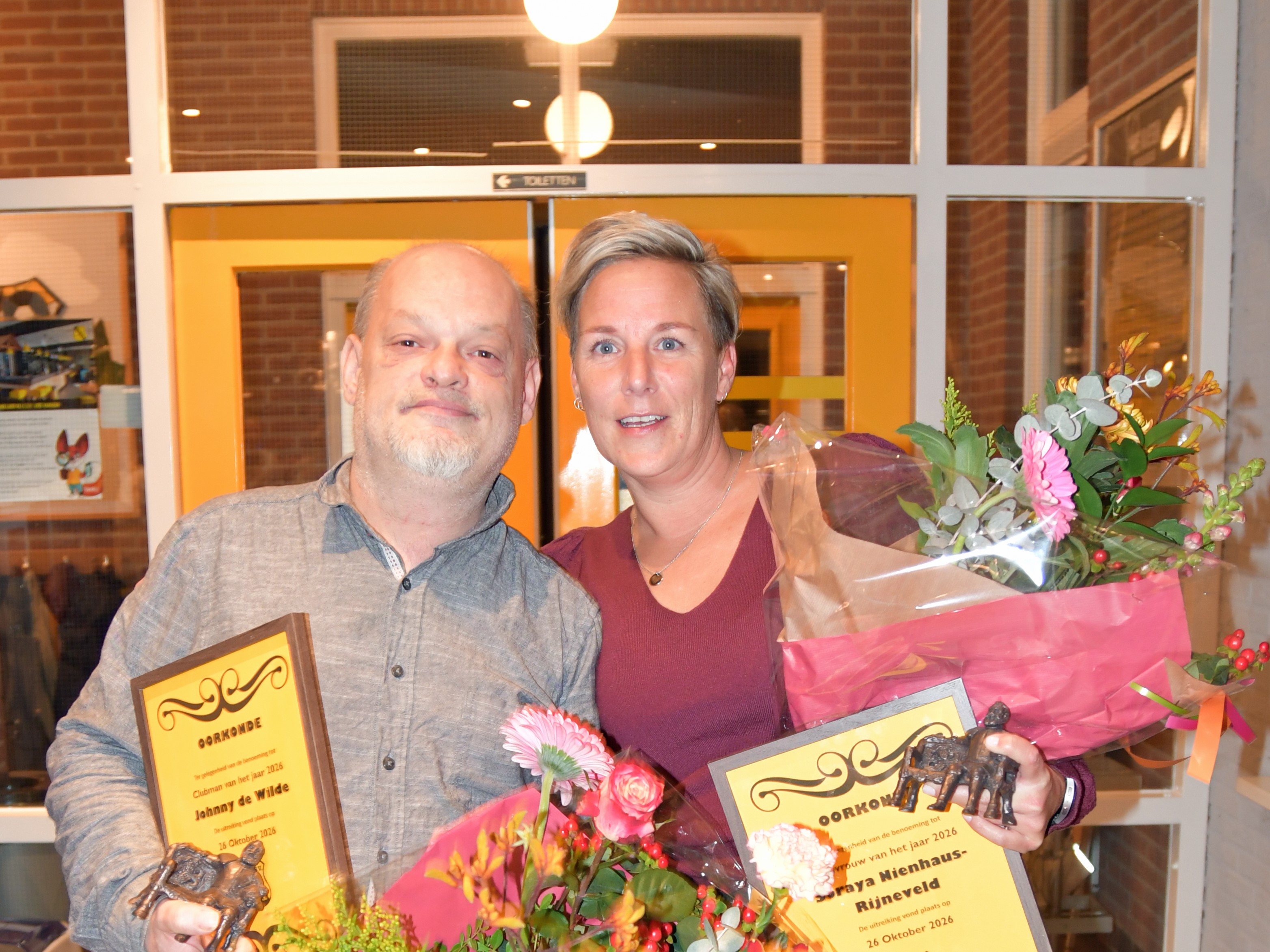 Foto: Clubman en Clubvrouw van het Jaar bij VIOS