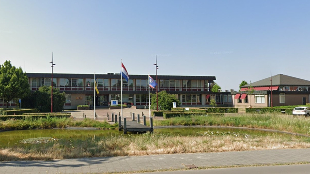 Foto: Oude naam en logo zorgen voor verwarring over magazine Elburg