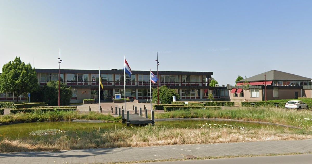 Oude naam en logo zorgen voor verwarring over magazine Elburg