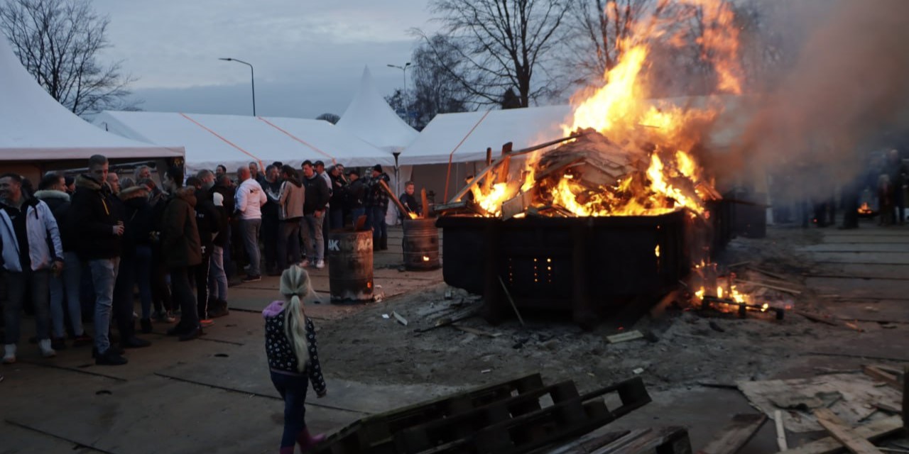Foto: Professionele vuurwerkshow in Nunspeet? Vlam der In hoopt op groen licht