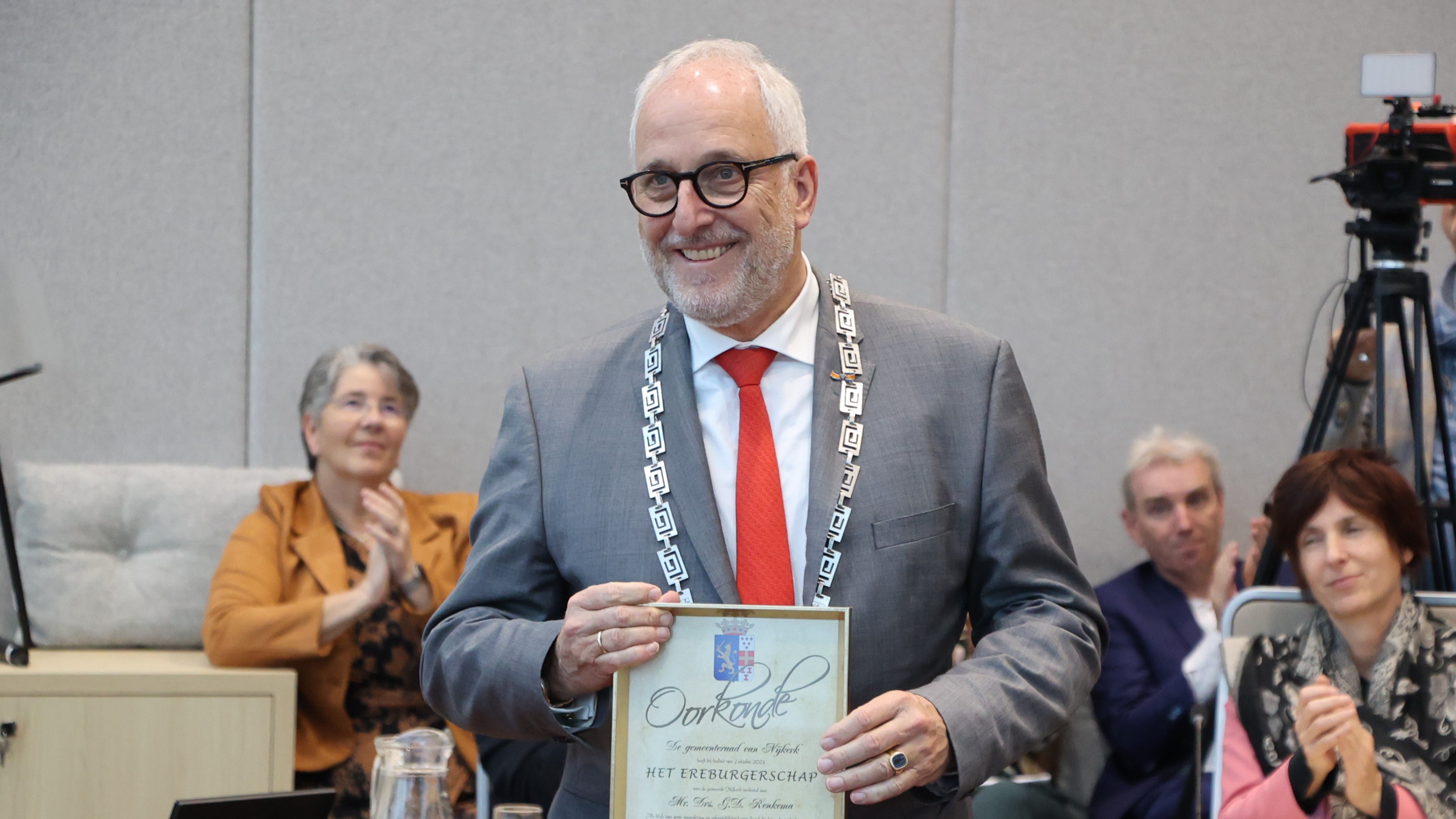 Foto: Harderwijk kiest oud-burgemeester van Nijkerk als verkenner