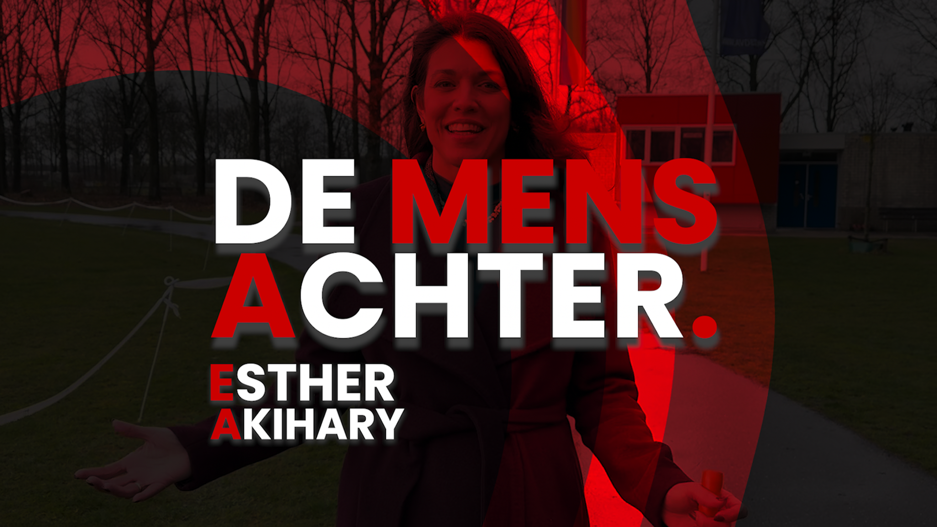 Foto: Wie is de mens achter Esther Akihary?