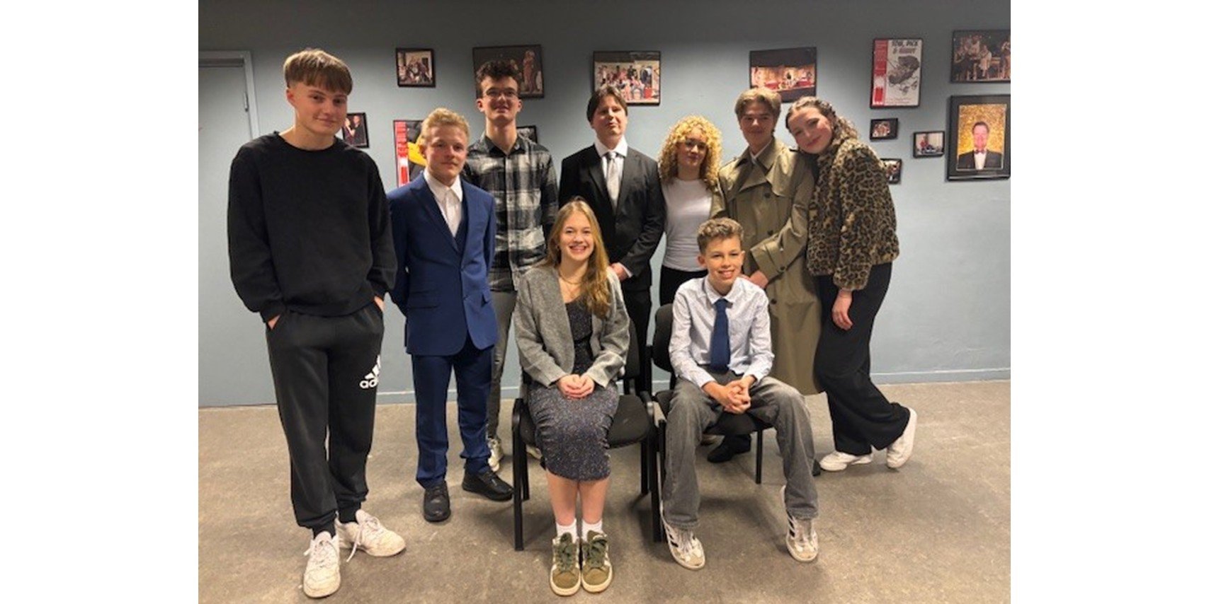 Nieuws van bij ons - 11 en 12 april: Spannend en hilarisch - ‘Moord in de studio’ in Leende