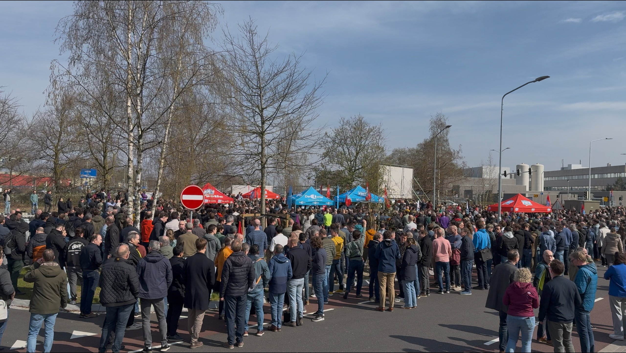 Foto: Vakbonden blijven inzetten op nul ontslagen bij ASML tijdens tweede protestactie