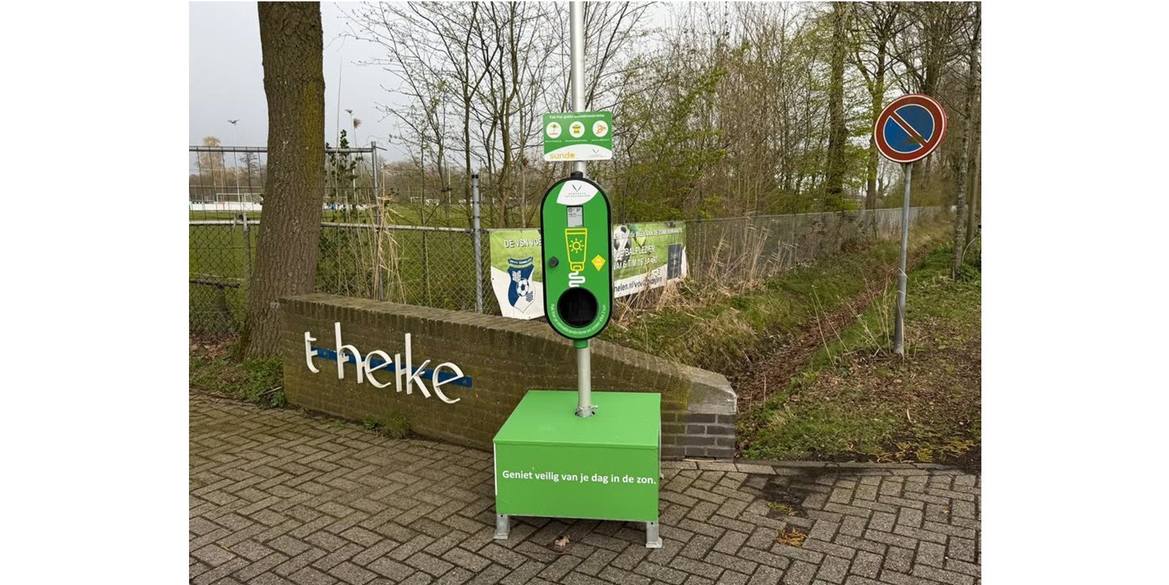 Foto: Zonnebrand-palen terug in Valkenswaard