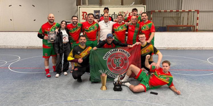 Foto: Internationale rolhockeyteams uit acht verschillende landen strijken neer in Valkenswaard