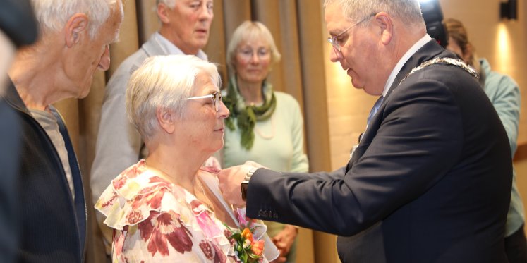 Foto: Lintjesregen 2026: 18 onderscheidingen in Veldhoven