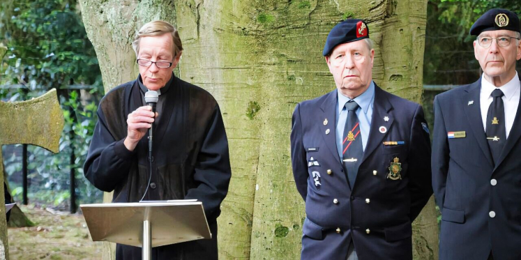Foto: Herdenking oorlogsslachtoffers Valkenswaard en onthulling plaquette Jean Descubes