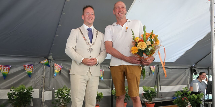 Foto: Koninklijke Onderscheiding voor Jack Spoorenberg