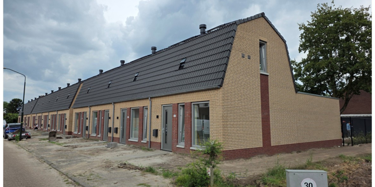 Foto: 28 huishoudens krijgen sleutel van sociale huurwoningen in Budel-Schoot