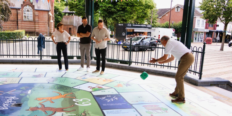 Foto: Spel en ontmoeting staan centraal op nieuw Dansende Kattenspeelplein in Bergeijk