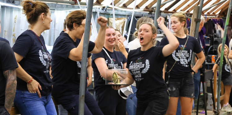 Foto: Gastvrije Lambrekvrienden winnen Bourgondische Bouwplaats Bokaal