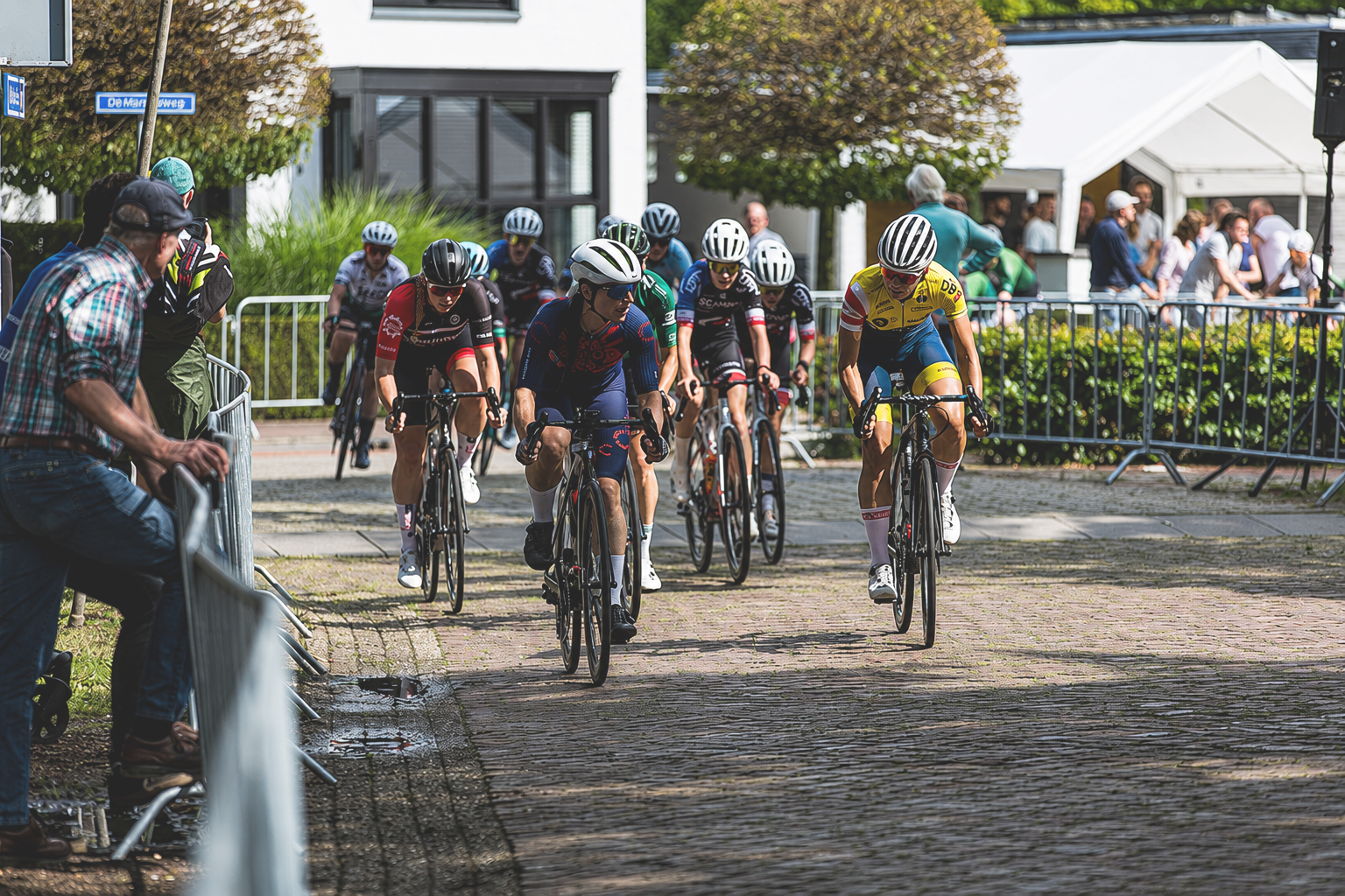 Foto: Bekende oud-renners gaan Powerride rijden op De Mijl van Mares