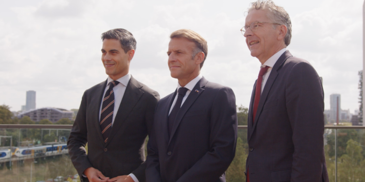 Foto: Premier Jetten en Franse president Macron bezoeken ASML en Brainport Eindhoven