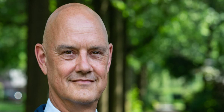 Foto: Burgemeester Wim Wouters legt volgend najaar zijn ambt neer