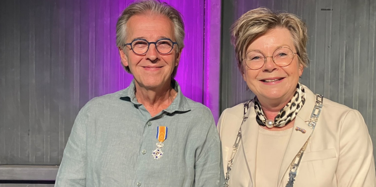 Foto: Koninklijke onderscheiding voor huisarts Theo Schoone