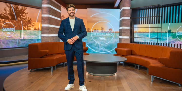 Foto: Frank van Leeuwen bij laatste drie kanshebbers Televizier-Ring Talent