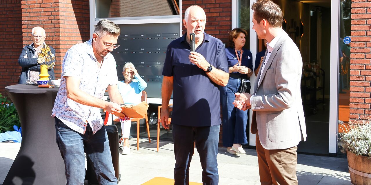Foto: Duofietsen officieel in gebruik genomen in Valkenswaard