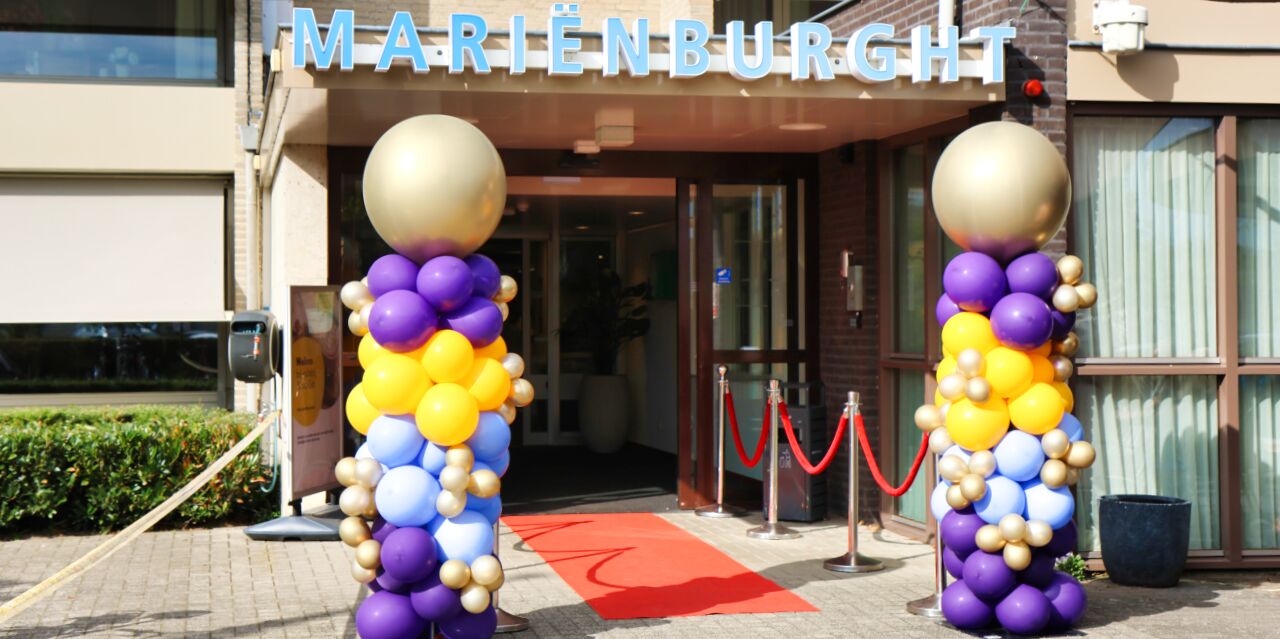 Foto: Mariënburght in Budel viert 50-jarig bestaan