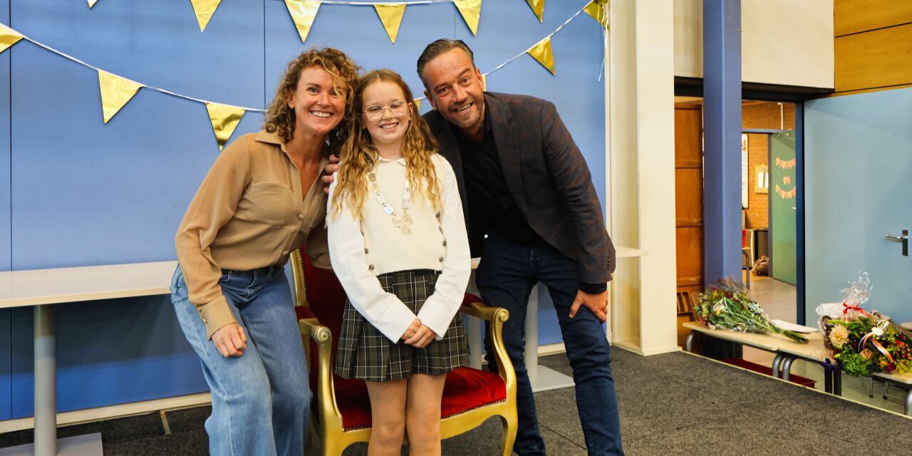 Foto: Lola van Wijk nieuwe kinderburgemeester van Valkenswaard