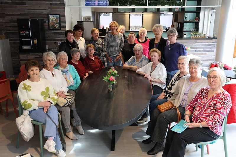 Voetjes van de vloer bij SWO: Linedancen in De Brinkhof