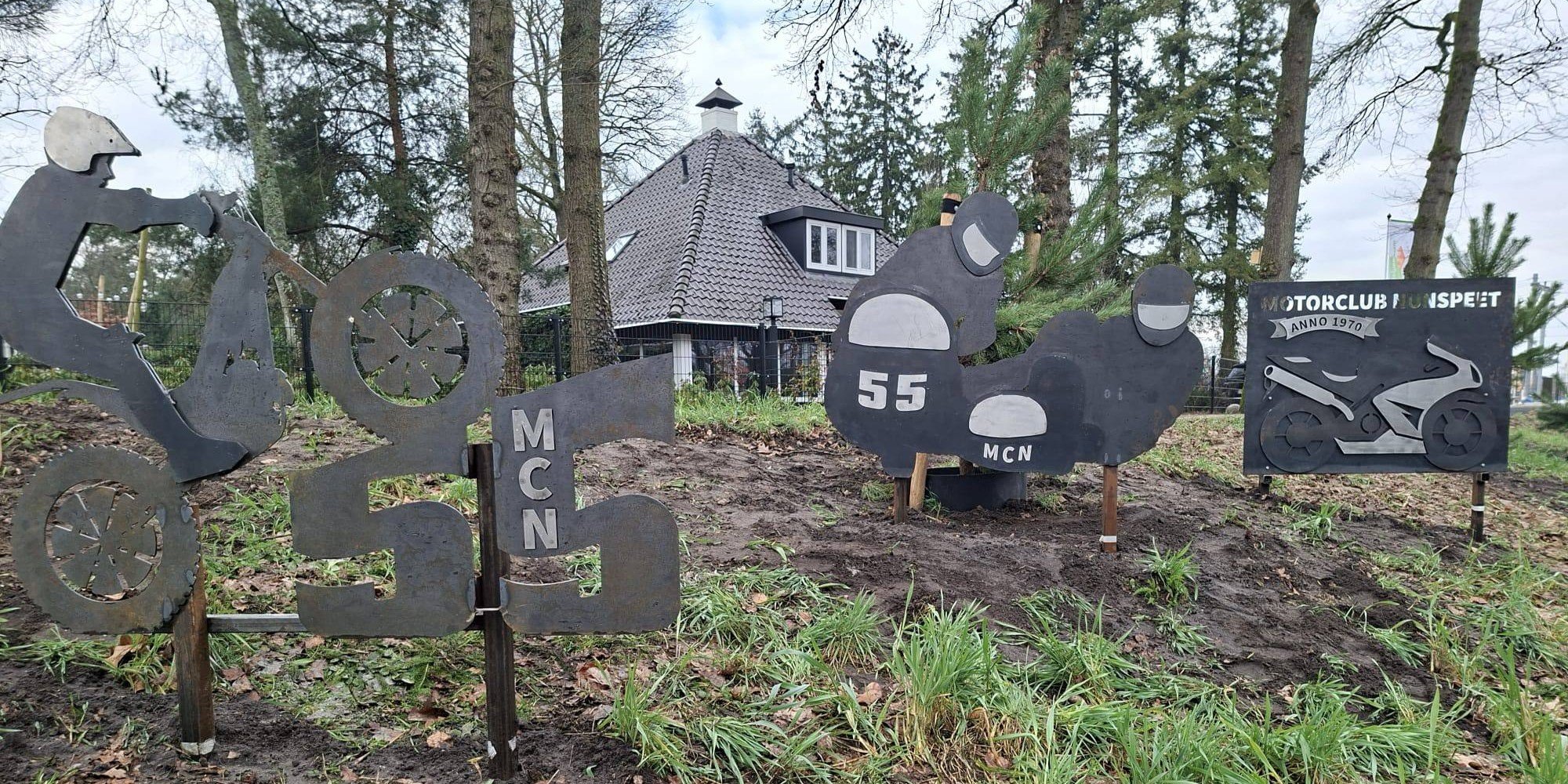 Kunstwerken Motorclub Nunspeet langs Elspeterweg