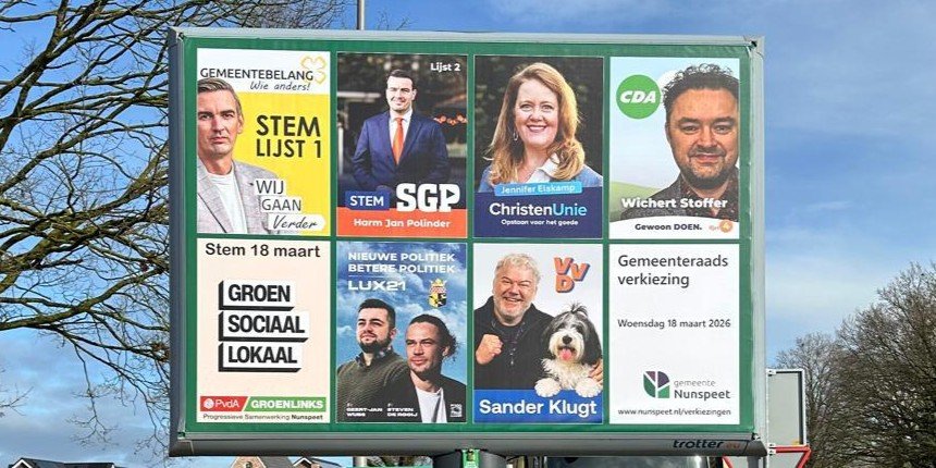 Foto: Politieke partijen kleuren zaterdag de markt in Nunspeet