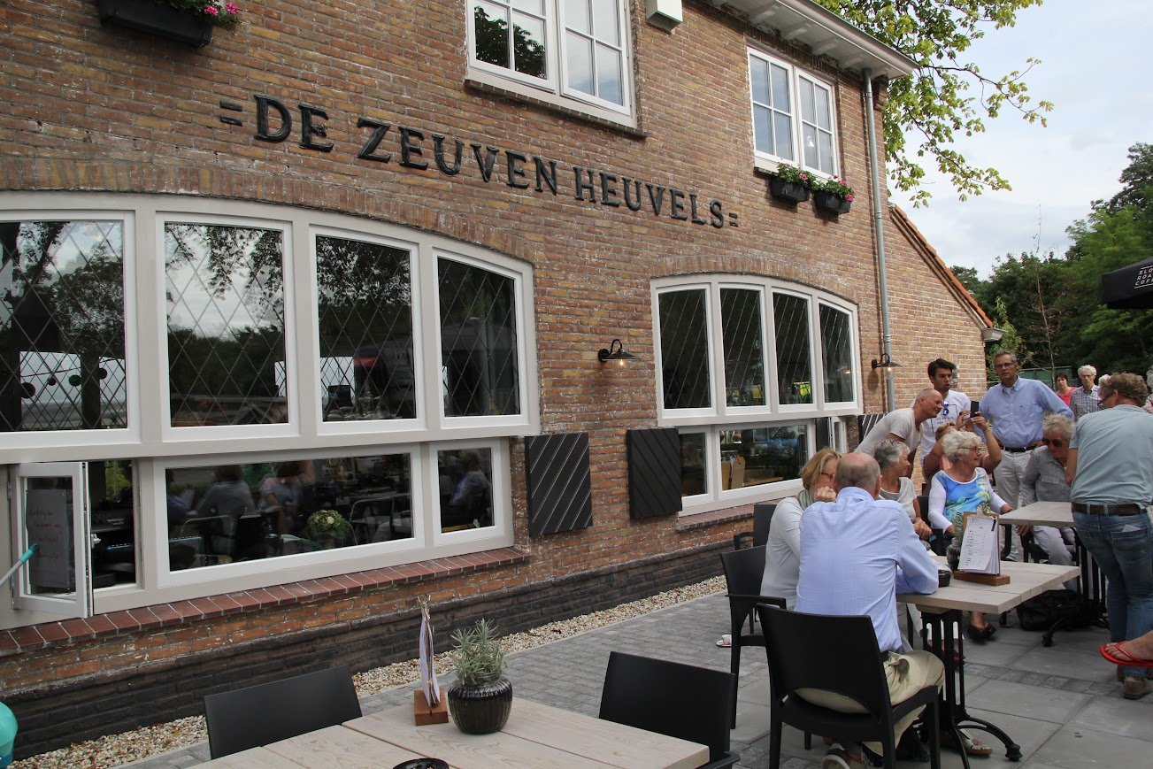 Foto: Ontmoet, geniet en groei