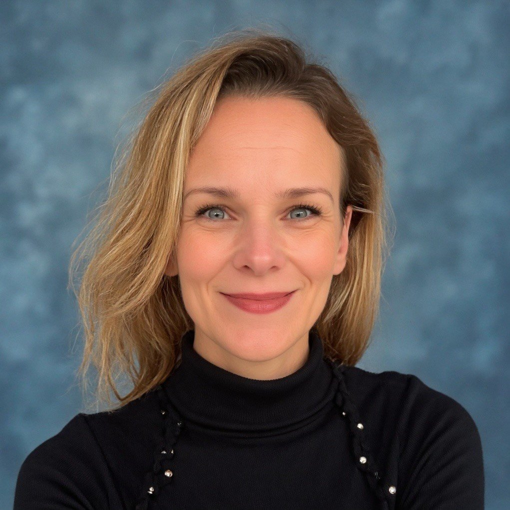 Foto: Ilse de Haan beëdigd als griffier van de gemeenteraad van Elburg