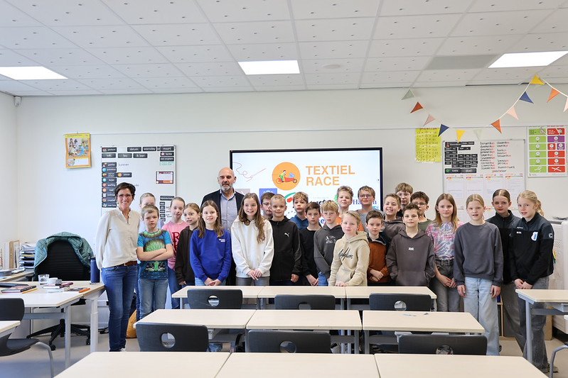 Foto: Kick-off Textiel-race in Wezep