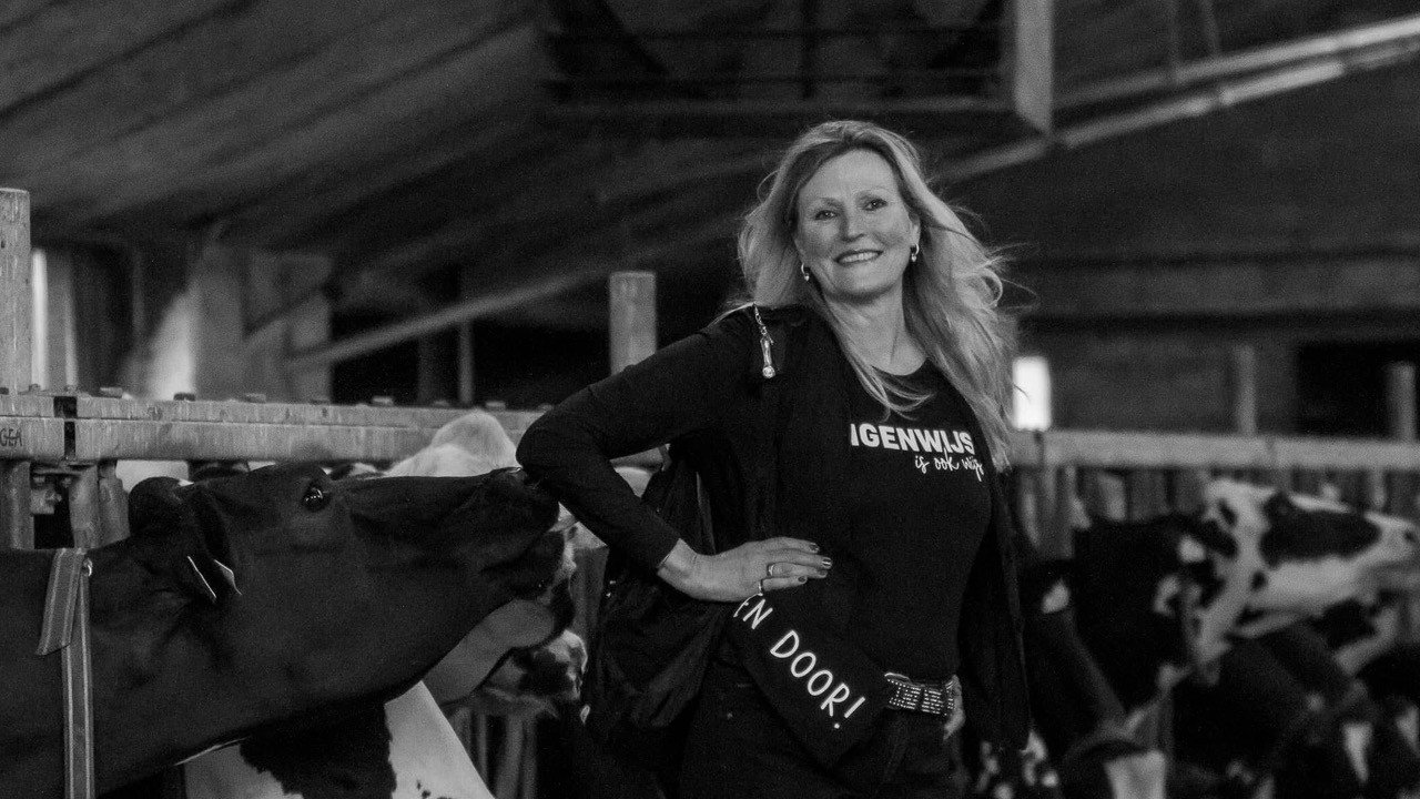 Foto: Lisette helpt bij Alpe d’HuZes voor lotgenoten: 'Die berg kan ik niet meer op, maar dit wel'