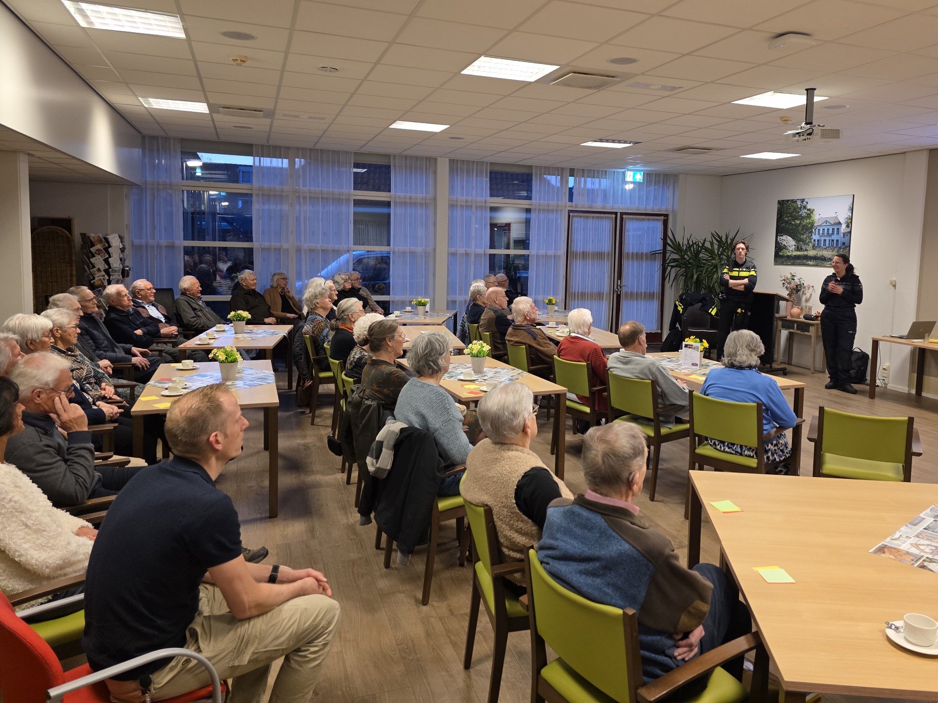 Leerzame avond over nepagenten in Thornspic